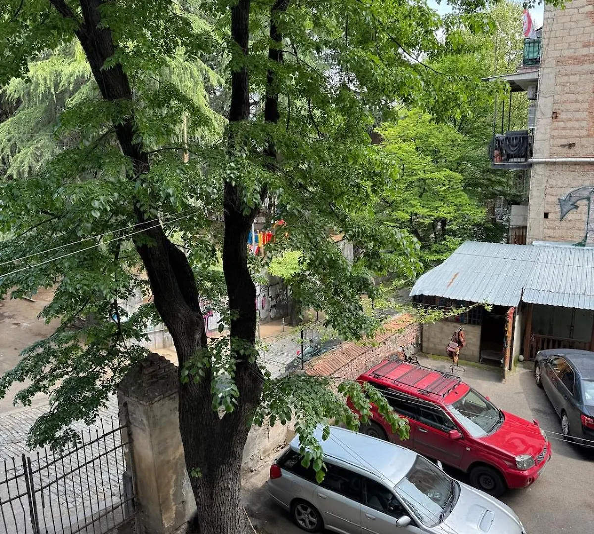 Cozy Apartment In Old Town Tbilisi